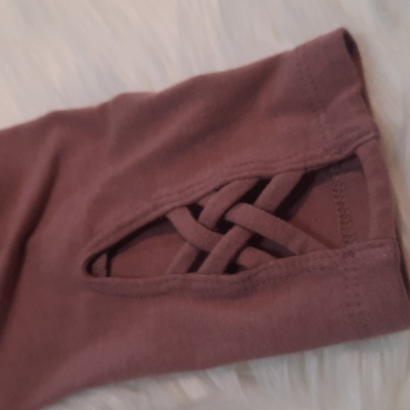 Girls 2 Pc Top/leggings Set - Floral Top:Size 10/12 Leggings: Size 8 - Picture 9 of 12